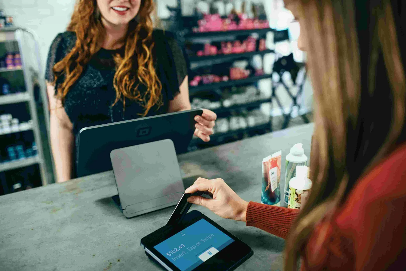 building brand loyalty with customer engagement and positive experiences