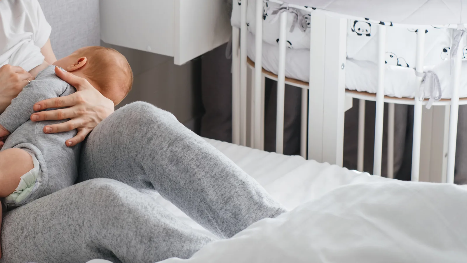 breastfeeding blog post about tips and advice for new mothers
