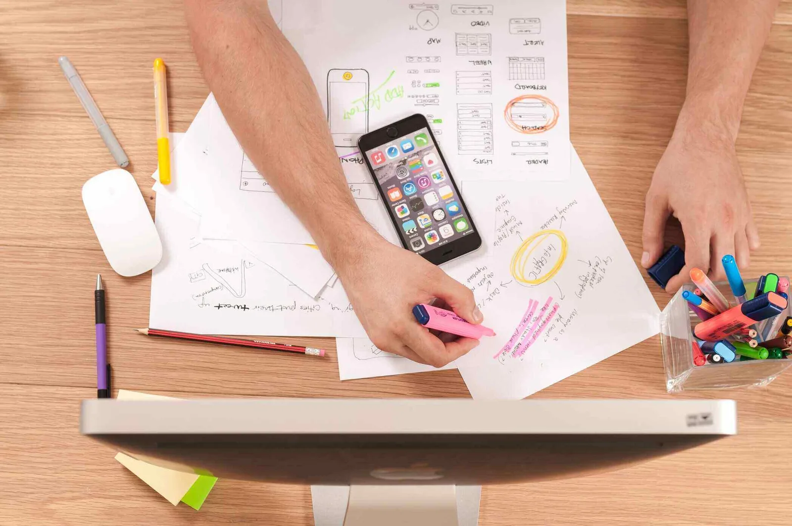 digital media plan showing strategy and execution for online marketing
