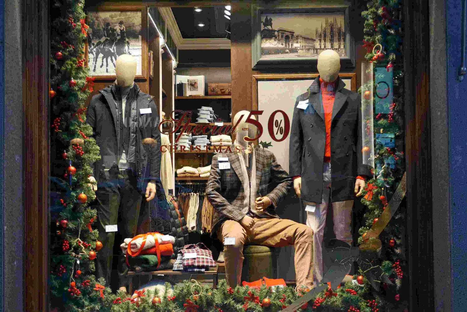 holiday marketing strategy for business success