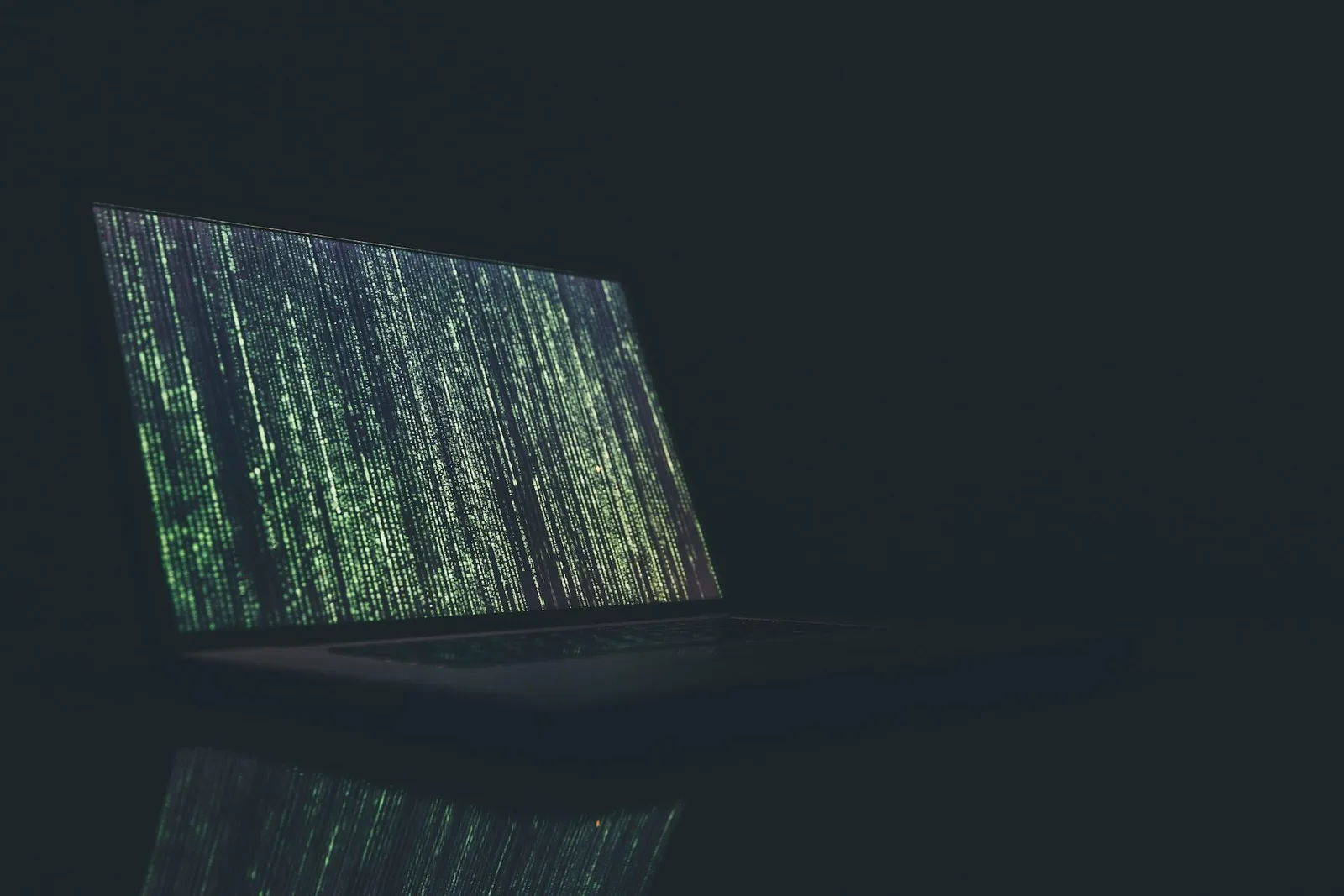 markus spiske fxfz sw0uwo unsplash photo of a person working on a laptop