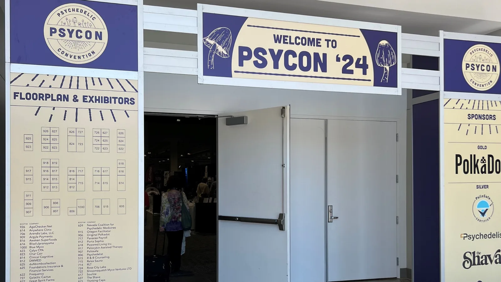 psycon logo with a brain and a speech bubble