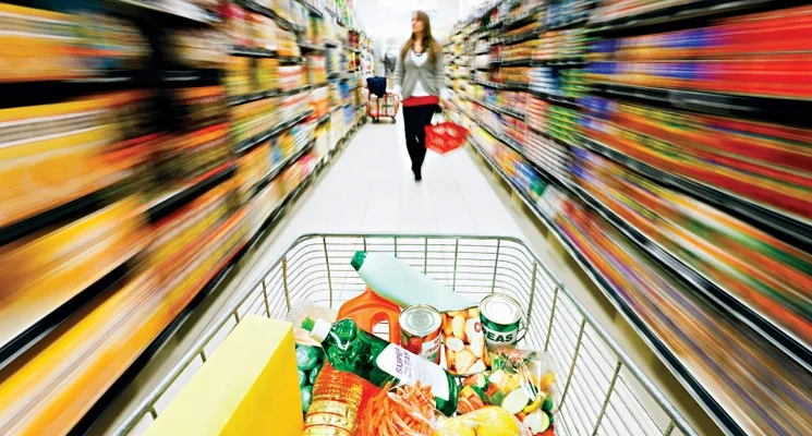 shopper pr marketing strategy with people shopping